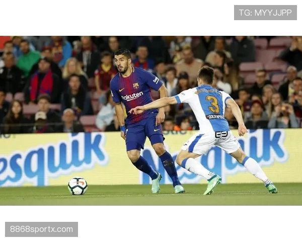 巴尔科拉左右路适配性差异：跑位逻辑与空间转换效率解析