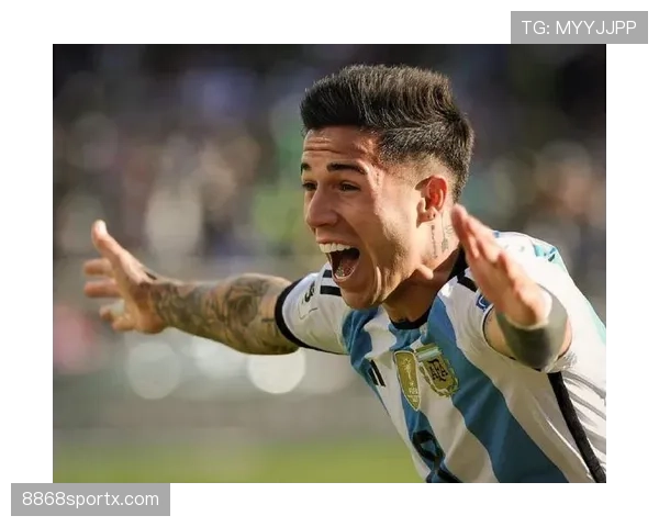 恩佐回撤组织激活进攻：直塞效率提升如何撕裂防线并刷新球队助攻纪录