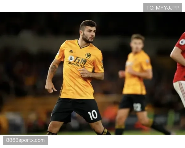 坎通纳回撤接应主导进攻，对比昔日锋线角色展现战术新价值